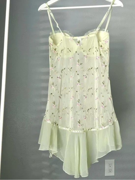 Vintage Light Green Floral Embroidered Slip Dress - Picture 5 of 5